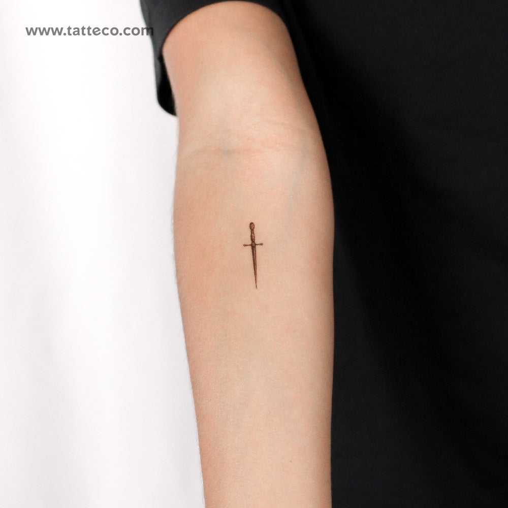 Dagger Temporary Tattoo - Set of 3