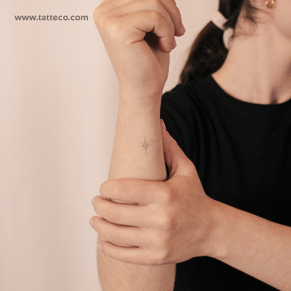 Small North Star Semi-Permanent Tattoo - Set of 2