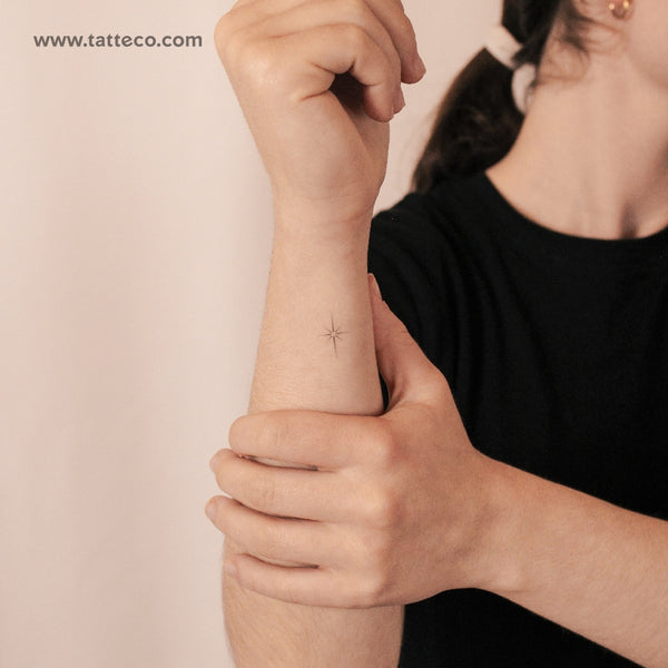 Small North Star Semi-Permanent Tattoo - Set of 2