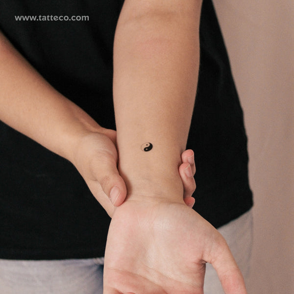 Yin Yang 2-Week Temporary Tattoo - Set of 2