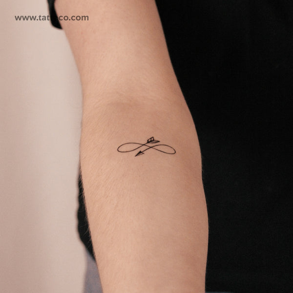 Infinity Arrow Semi-Permanent Tattoo - Set of 2