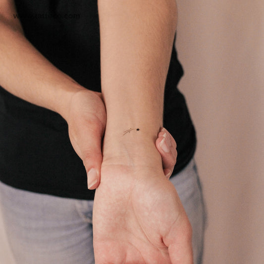 Tatuaje semipermanente de estrella fugaz pequeña (juego de 2)