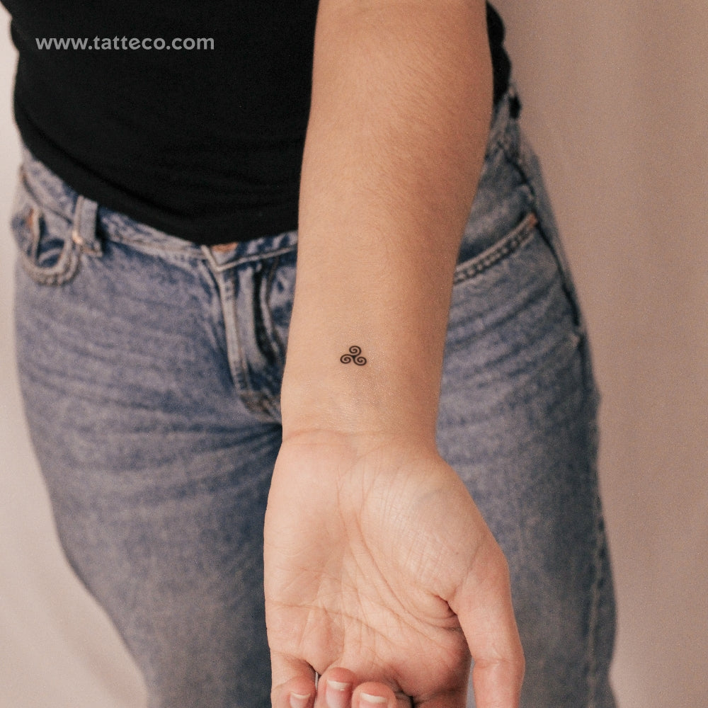 Little Triskele Semi-Permanent Tattoo - Set of 2
