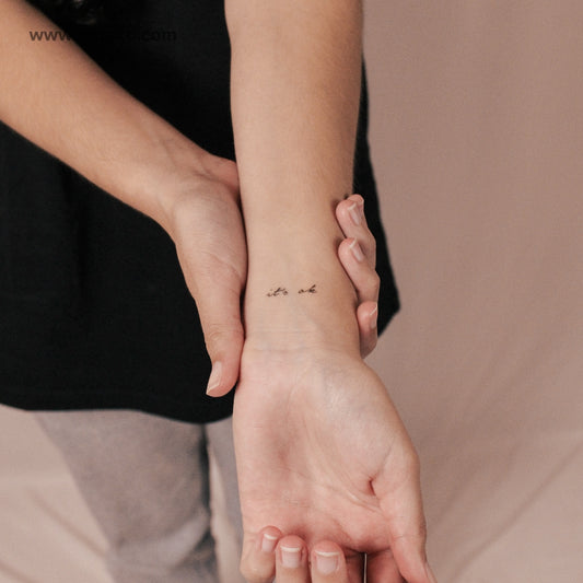 Tatuaje semipermanente "It's Ok" - Juego de 2