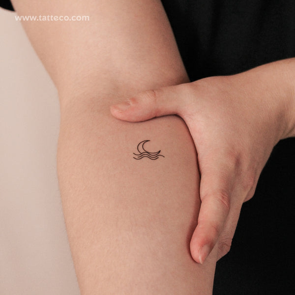 Sea Moon Semi-Permanent Tattoo - Set of 2