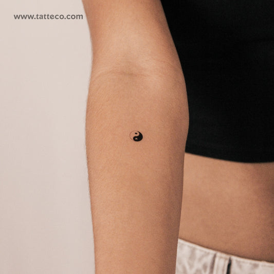 Tatuaje semipermanente de corazón Yin Yang (juego de 2)
