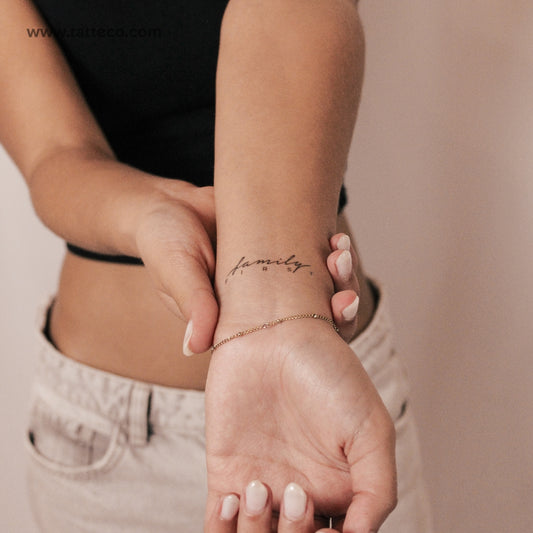 Tatuaje semipermanente "Family First" - Juego de 2