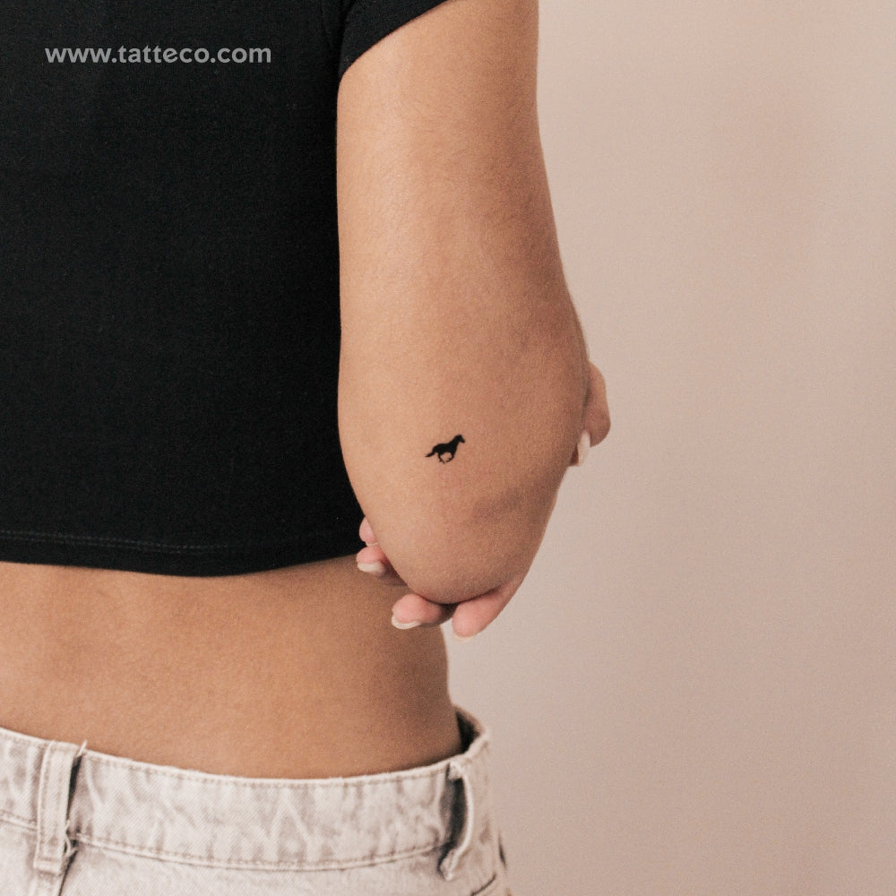 Tatuaje semipermanente de caballo negro - Juego de 2