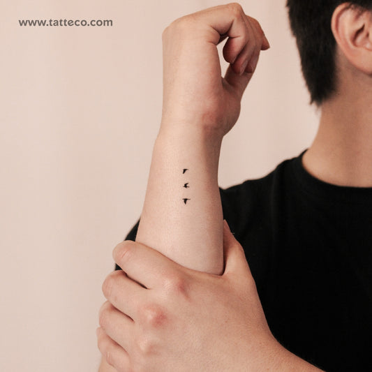 Tiny Flying Birds Semi-Permanent Tattoo - Set of 2