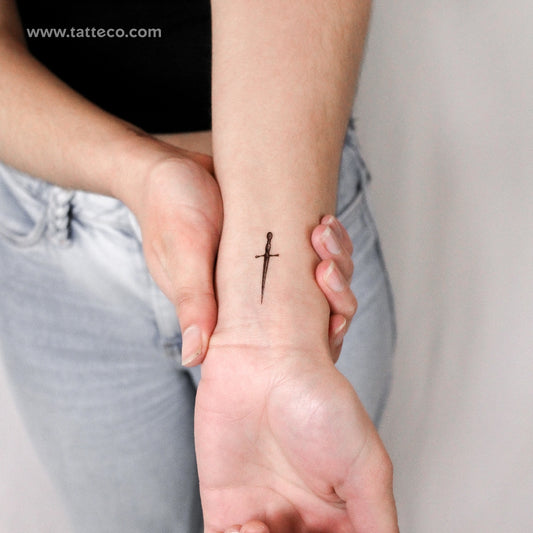 Dagger Temporary Tattoo - Set of 3