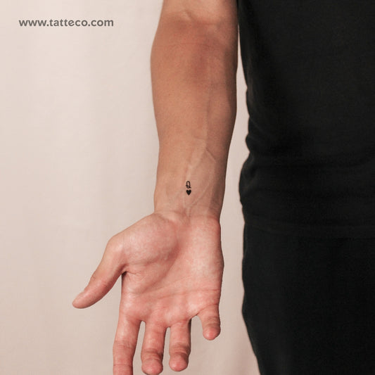 Tatuaje semipermanente de la Reina de Corazones Negra (juego de 2)
