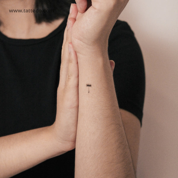 Tiny Dandelion Seed Semi-Permanent Tattoo - Set of 2