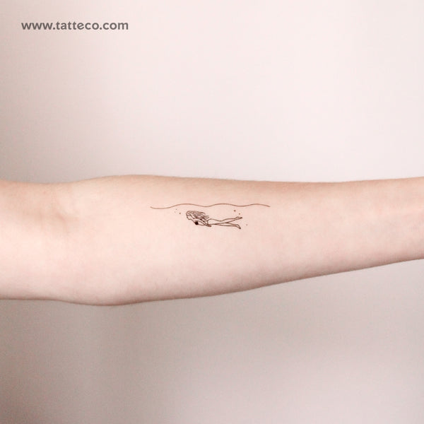 Swimming Underwater Temporary Tattoo - Set of 3