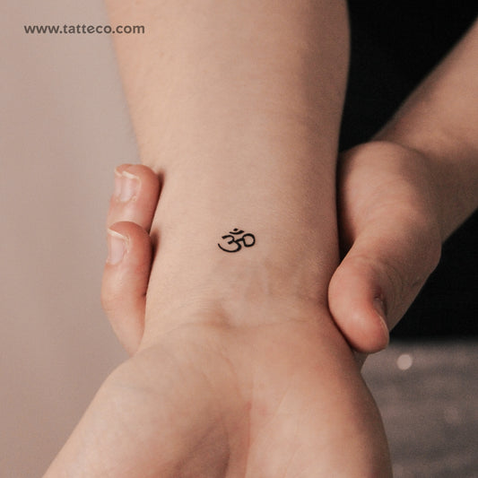 Tatuaje semipermanente Tiny Om - Juego de 2