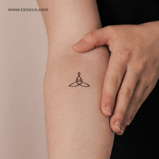 Small Mother & Two Children Symbol Semi-Permanent Tattoo - Set of 2