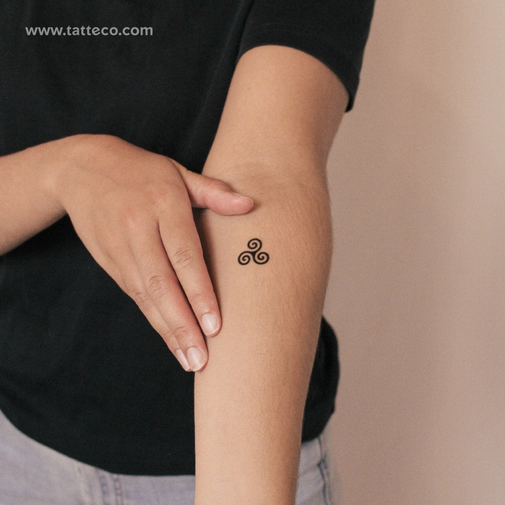 Triskele Semi-Permanent Tattoo - Set of 2