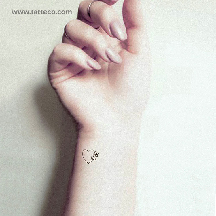 Tatuaje temporal minimalista de corazón y flor (juego de 3)