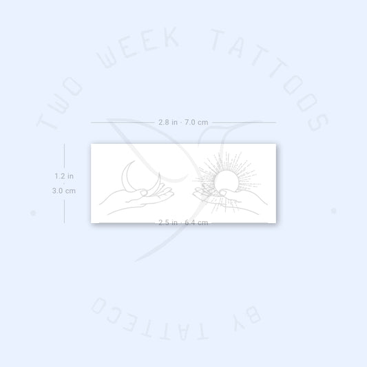 Tatuaje semipermanente de mano sosteniendo el sol y la luna (juego de 2)