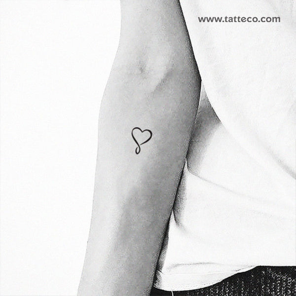 Minimalist heart infinity temporary tattoo.