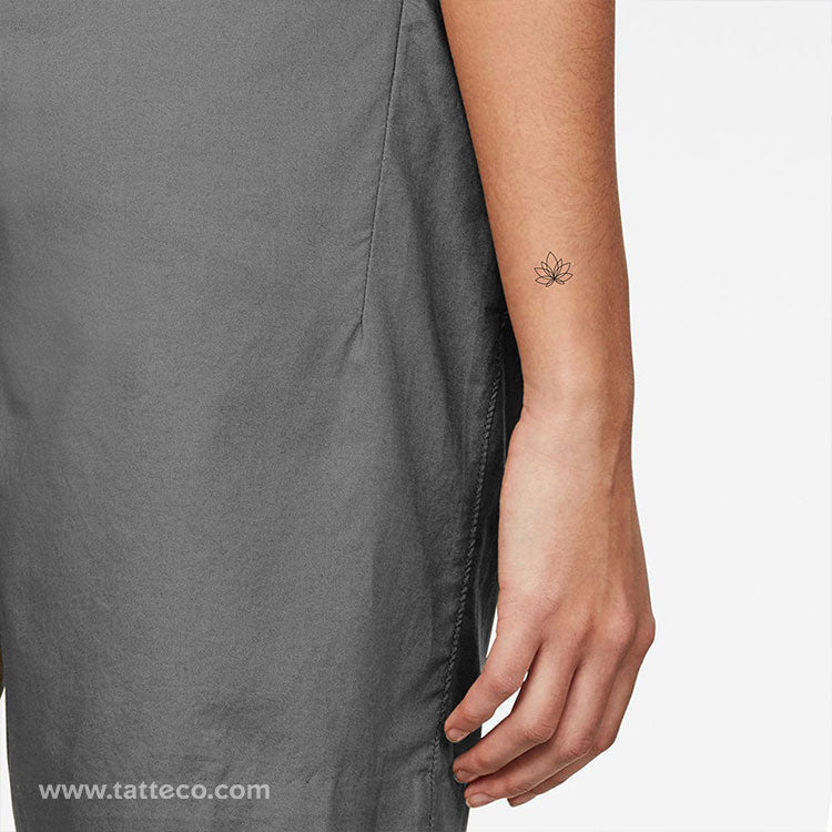 Tatuaje temporal minimalista de flor de loto (juego de 3)