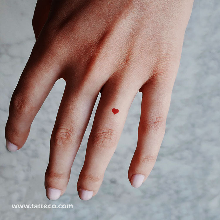 Tatuaje temporal de corazón rojo pequeño (juego de 3)